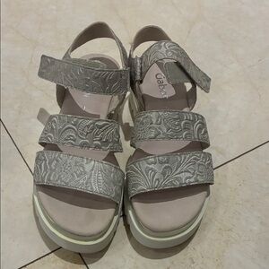 Gabor Women's Floral Patterned Sandals👵MT
